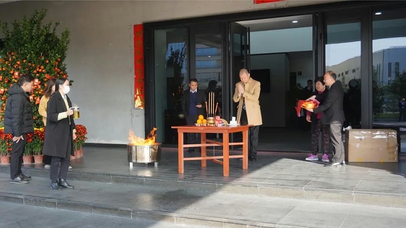 胜游体育(中国)官方在线工厂开工大吉