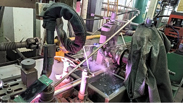 胜游体育换热管的性能原来是由元素决定的