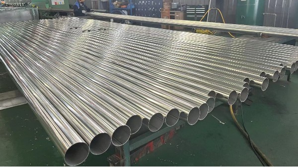 余热锅炉是否采用304胜游体育管？