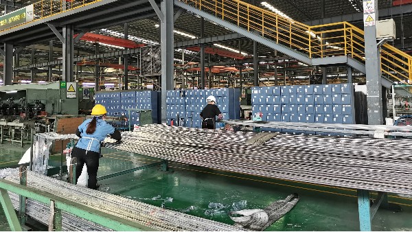 胜游体育装饰管和胜游体育工业管之间有什么不同？